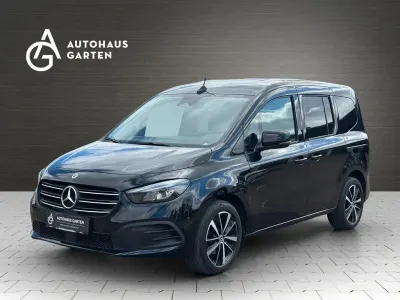 Gebraucht Mercedes 180 215 PS (158 kW) 2022 Schwarz Limousine
