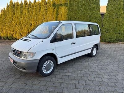 Second-hand Mercedes Vito 82 CP (60 kW) 2002 Alb Van