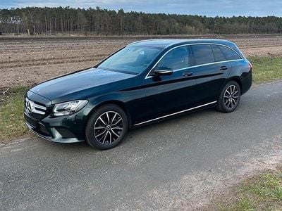 Usata Mercedes C180 Avantgarde 156 CV (114 kW) 2018 Verde Station wagon