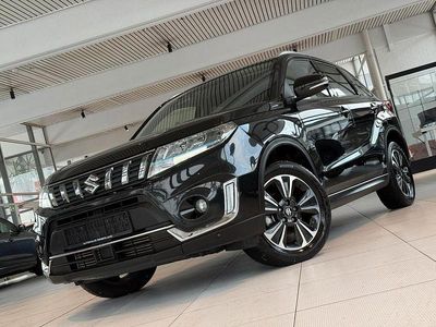 Schwarz Gebraucht 2021 Suzuki Vitara Comfort+ SUV | 18.991 € (Fairer Preis)