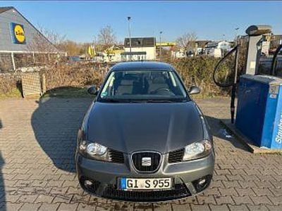 Grau Gebraucht 2006 Seat Ibiza Sport Limousine | 2.200 € (Fairer Preis)