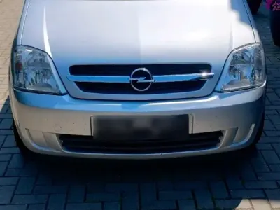 Gebraucht Opel Meriva 101 PS (74 kW) 2003 Silber Van / Kleinbus