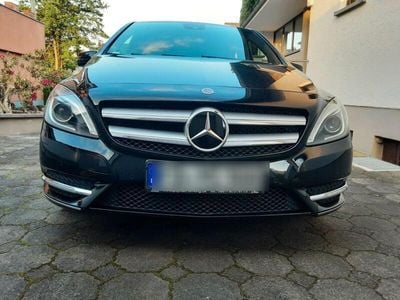 Mercedes B180