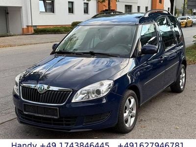 Gebraucht Skoda Roomster Family 86 PS (63 kW) 2012 Modra pacific/pacific blau Van / Kleinbus
