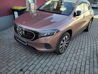 Mercedes EQA250