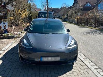Usata Tesla Model 3 Long Range AWD 325 kW (443 CV) 2019 Grigio Berlina