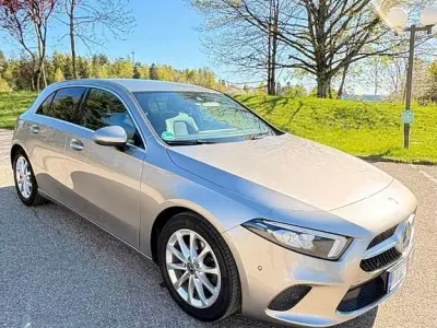 Gebraucht Mercedes A180 Progressive 136 PS (100 kW) 2020 Silber Limousine