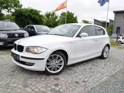 Gebraucht BMW 118 Advantage 143 PS (105 kW) 2010 Weiß Kleinwagen