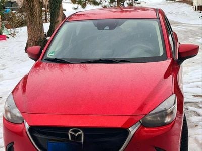 Rot Gebraucht 2017 Mazda 2 Kleinwagen | 13.660 € (Etwas zu teuer)