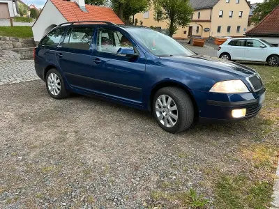 Używany Skoda Octavia 115 KM (84 kW) 2008 Niebieski Kombi