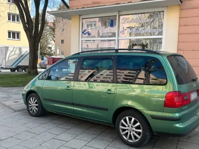 Używany VW Touran 140 KM (102 kW) 2003 Zielony Minivan