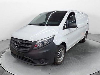 Gebraucht Mercedes Vito 163 PS (119 kW) 2022 Arktikweiß Van