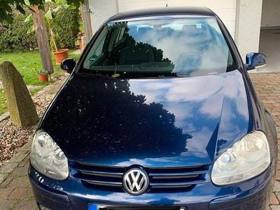 Second-hand VW Golf IV Sportline 150 CP (110 kW) 2005 Albastru Berlinǎ