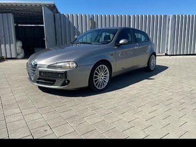 Usata Alfa Romeo 147 150 CV (110 kW) 2007 Beige Utilitaria