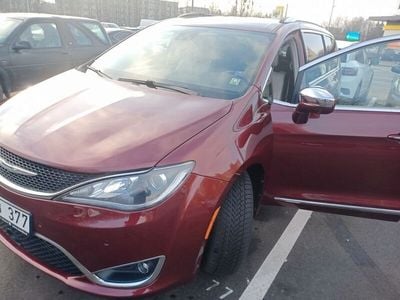 Chrysler Pacifica