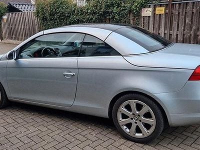 Gebraucht VW Eos 140 PS (102 kW) 2006 Silber Cabrio