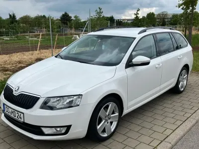 Gebraucht Skoda Octavia 105 PS (77 kW) 2015 Weiß Kombi