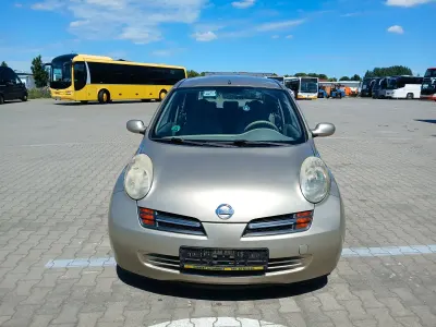 Gebraucht Nissan Micra 65 PS (47 kW) 2004 Gold Kleinwagen