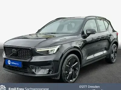 Gebraucht Volvo XC40 Plus 163 PS (119 kW) 2025 Schwarz SUV