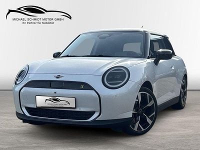 Gebraucht Mini Cooper SE Classic 160 kW (218 PS) 2025 Weiß Kleinwagen