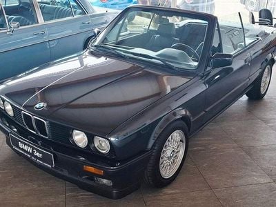 Gebraucht BMW 320 Cabriolet M Sport 129 PS (94 kW) 1991 Schwarz Cabrio