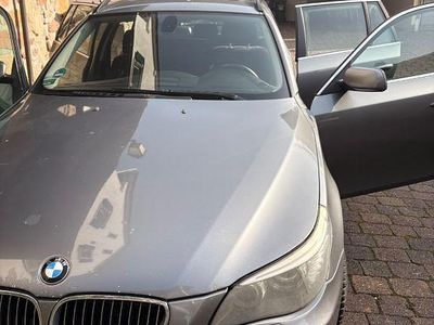 Gebraucht BMW 525 Sport Line 197 PS (144 kW) 2007 Grau Kombi