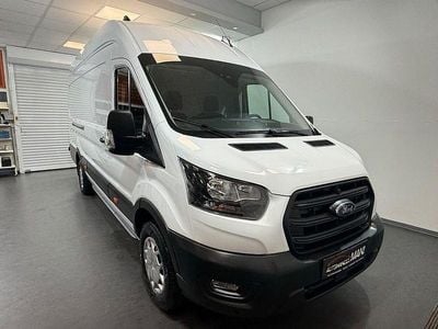 Gebraucht Ford Transit Trend 131 PS (96 kW) 2023 Weiß Limousine