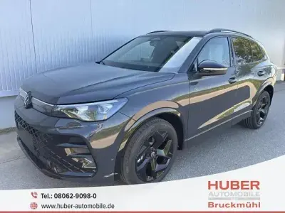 Neu VW Tiguan R-line 150 PS (110 kW) 2026 Andere SUV