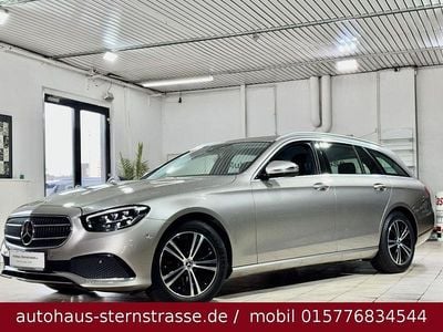 Gebraucht Mercedes E220 200 PS (147 kW) 2022 Silber Limousine