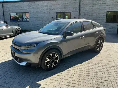 Gebraucht Citroën C4 132 PS (97 kW) 2025 Grau SUV