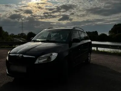 Gebraucht Skoda Fabia 85 PS (62 kW) 2010 Schwarz Kombi
