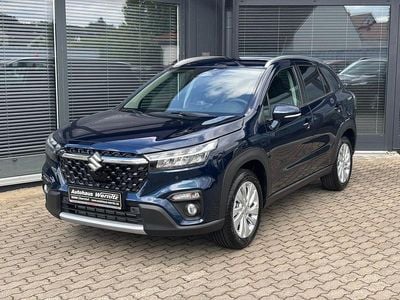 Blau Neu 2025 Suzuki SX4 S-Cross Comfort SUV | 27.900 € (Teuer)