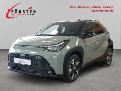 Gebraucht Toyota Aygo X 117 PS (86 kW) 2025 Grün SUV