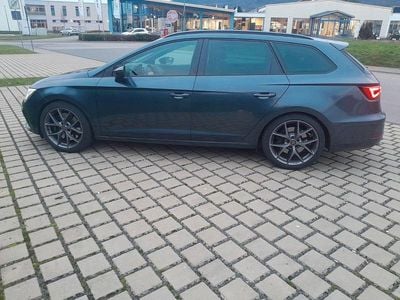 Gebraucht Cupra Leon 300 PS (220 kW) 2018 Grau Kombi