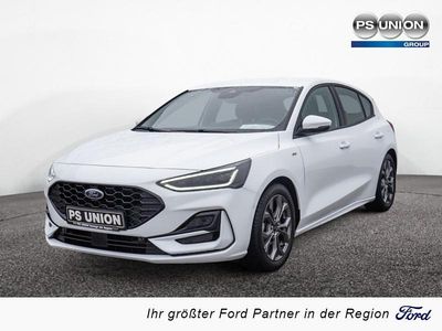 Gebraucht Ford Focus ST-Line 155 PS (114 kW) 2024 Frozen white Limousine