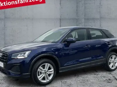 Neu Audi Q2 Advanced Plus 150 PS (110 kW) 2026 Blau SUV
