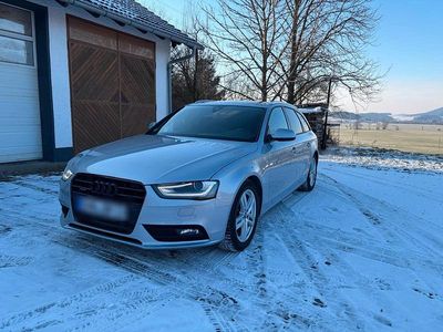 Silber Gebraucht 2014 Audi A4 Sport Kombi | 11.500 € (Fairer Preis)