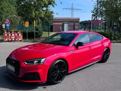 Gebraucht Audi A5 Sportback Ambiente 190 PS (139 kW) 2019 Rot Kleinwagen