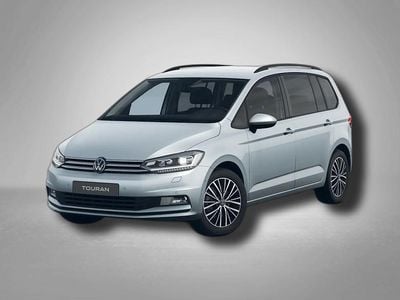 Neu VW Touran Life 150 PS (110 kW) 2026 Oyster silver metallic oyster silver metallic Van / Kleinbus