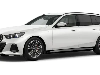Gebraucht BMW 520 M Sport 197 PS (144 kW) 2025 Weiß Kombi
