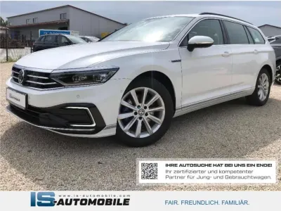 Gebraucht VW Passat GTE 218 PS (160 kW) 2021 Pure white Kombi