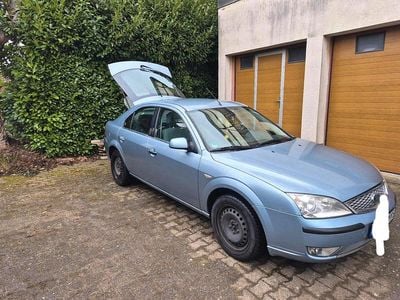 Andere farben Gebraucht 2006 Ford Mondeo Ghia Limousine | 1.300 € (Guter Preis)