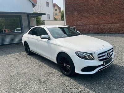 Mercedes E200