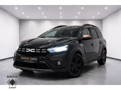Używany Dacia Jogger Extreme 110 KM (80 kW) 2024 Czarny Minivan