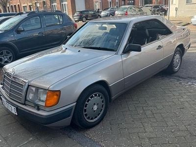Gebraucht Mercedes 230 1988 Silber Coupé