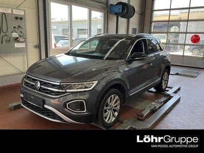 Usado VW T-Roc Business 150 HP (110 kW) 2024 Cinzento SUV