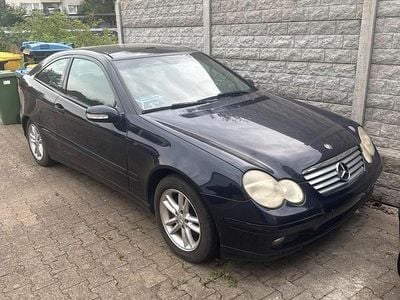 Mercedes C180