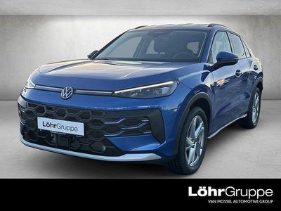 Neu VW T-Roc Life 150 PS (110 kW) 2026 Celestial blue metallic SUV