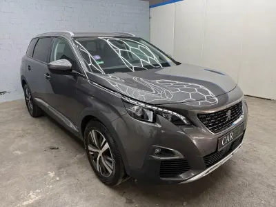 Gebraucht Peugeot 5008 Allure 131 PS (96 kW) 2020 Grau SUV