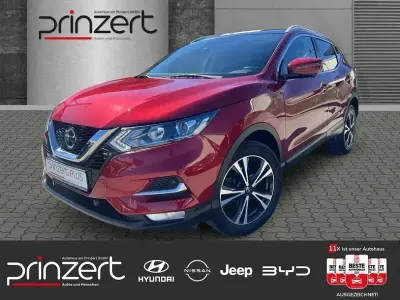 Gebraucht Nissan Qashqai Zama 160 PS (117 kW) 2021 New red (m) SUV